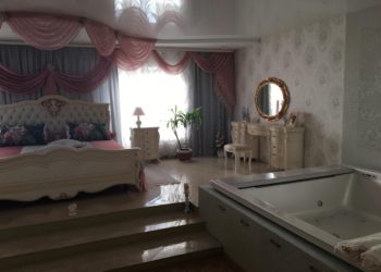 Источник подтвердил подлинность фото с обыска в доме Натальи Малиновской