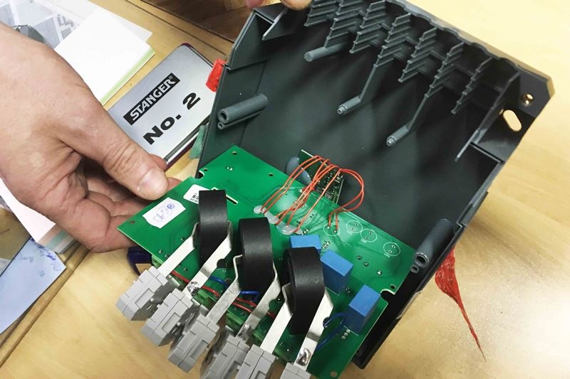 Незаконное потребление электроэнергии может привести к возбуждению уголовного дела