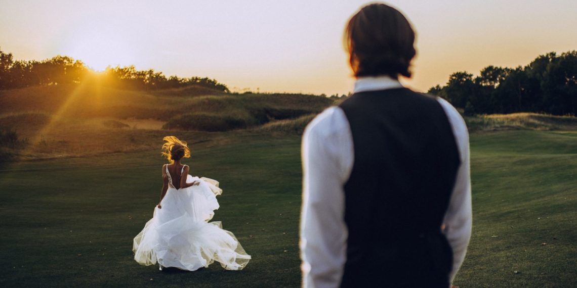 Больше ста тысяч россиян не дошли до ЗАГСа в 2019 году