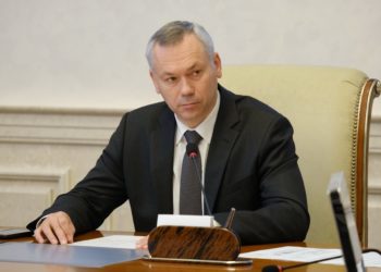 Губернатор обозначил задачи по переселению жителей НСО из аварийного жилья