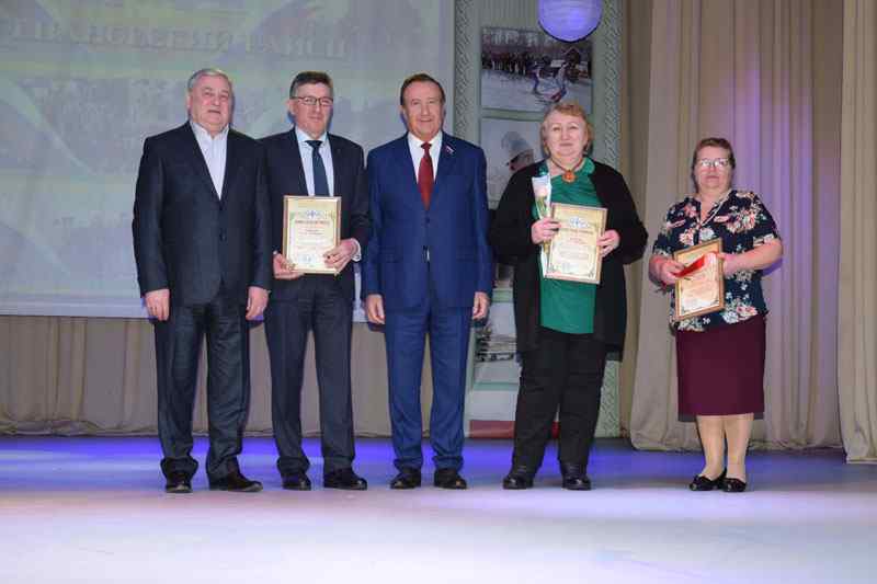 Подразделения и сотрудники АО «РЭС» награждены по итогам собраний трудовых коллективов в районах области