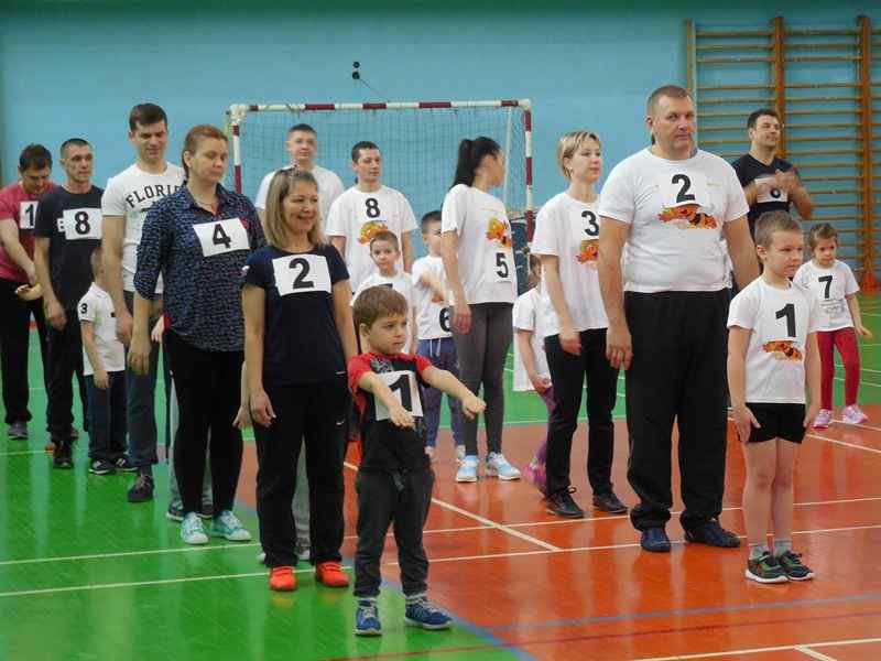 Пашинским папам и мамам — физкульт-ура!