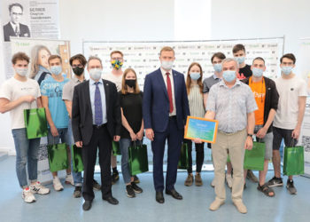 НГУ и Сбер открыли IT-лабораторию для студентов