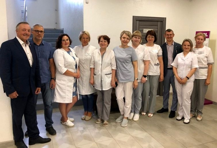 Спасибо, доктор: медицинских работников Калининского района поздравили с праздником