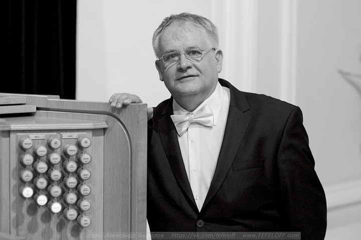 vk.com / Александр Фефелов