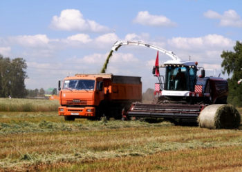Андрей Травников: Новосибирский агрокомплекс успешно развивается, наращивая темпы перевооружения, инвестирования, применения новых технологий
