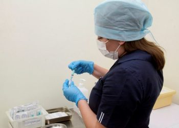 Медицина, прививка