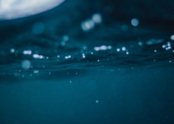 Подросток провалился под лед и погиб под Новосибирском