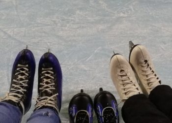 Катки Новосибирска 2022-2023: места и стоимость проката