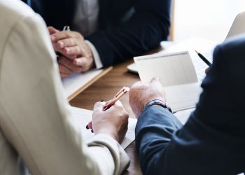 Эмоции в сторону — как правильно общаться с коллекторами