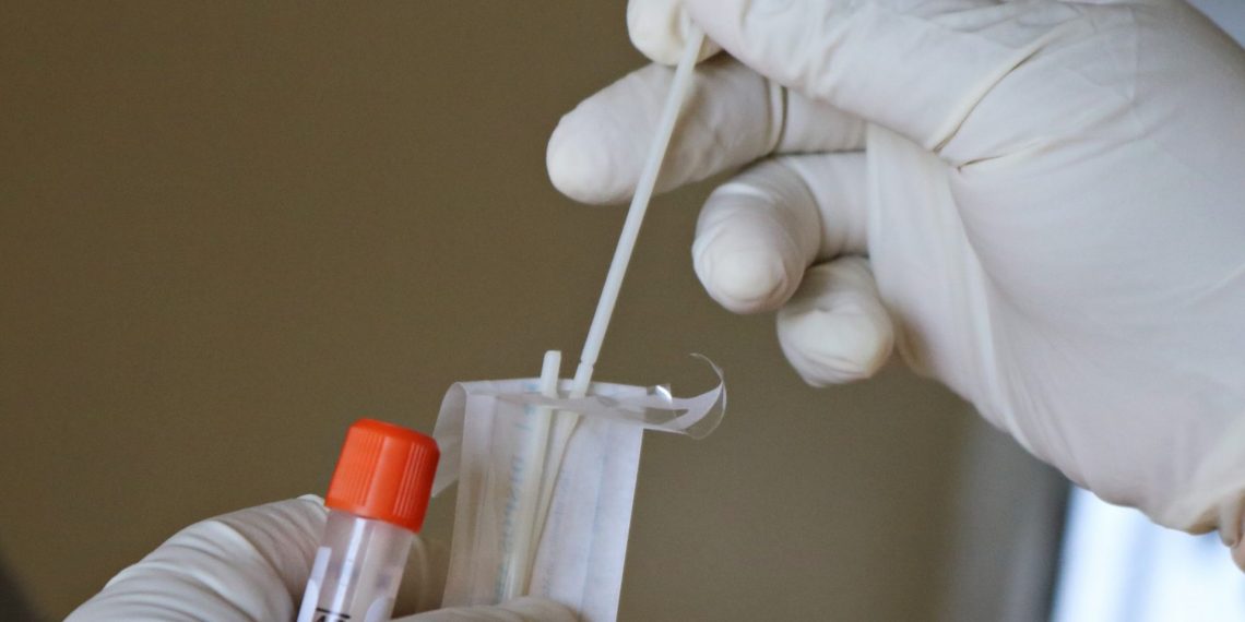 Рост количества ковидных больных ожидают в Новосибирской области