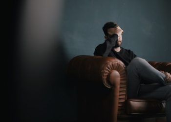 Около 90% россиян никогда не обращались за психологической помощью