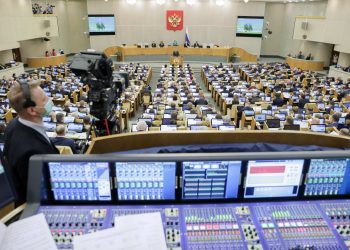 В ГД предложили сажать на 5 лет за повторную пропаганду ЛГБТ