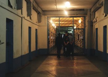 Насильника 15-летней девочки поймали в Новосибирской области