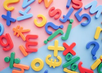 Четыре из 10 россиян поддержали законопроект о борьбе с англицизмами