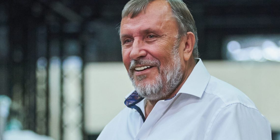 Экс-директора «Красного факела» Александра Кулябина задержали за многомиллионную растрату