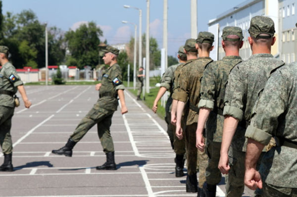 Путин подписал указ о призыве в армию 147 тысяч россиян