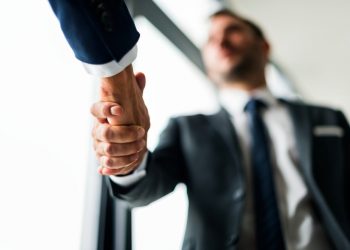 Сбер: с начала года более двух тысяч сибиряков воспользовались сервисом регистрации бизнеса