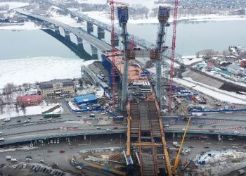 В Новосибирске до конца года ограничат проезд по площади Энергетиков из-за строительства моста