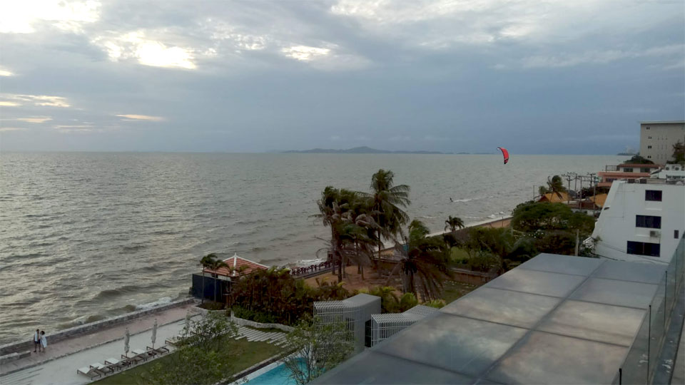 Таиланд полностью открыт для туристов, но есть три «Но»