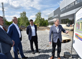 Губернатор проконтролировал исполнение поручений по развитию «Академгородка 2.0»