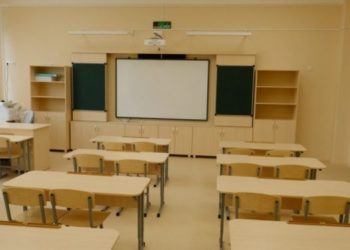 Родители 10-й гимназии Новосибирска грозят всеобщей забастовкой