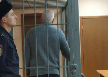 Суд взыскал 2 млн с экс-главы отдела СКР в Новосибирске за взятки