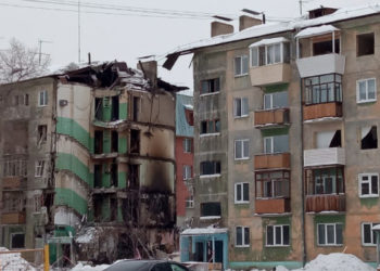 В Новосибирске начали демонтировать взорвавшийся дом на Линейной