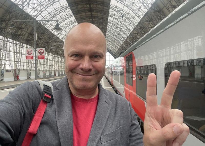 Алексей Кортнев записал извинения перед новосибирским полицейскими