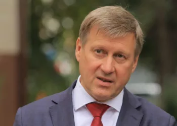 Мэр Анатолий Локоть заявил о возможном создании постоянной пешеходной зоны на улице Ленина