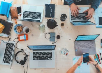 В Новосибирской области зафиксирован максимальный дефицит кадров с начала года