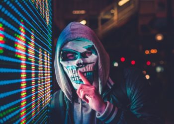 С начала года хакеры атаковали телефоны новосибирцев более 200 тысяч раз