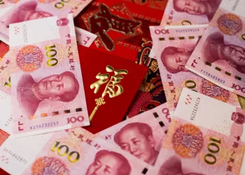 ВТБ: портфель депозитов в юанях превысил 10 млрд