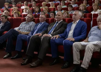 В Новосибирске прошел Форум движения широкой общественной поддержки «Сделай выбор»