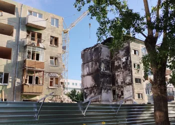 Дом на Линейной, 39, начали разбирать в Новосибирске