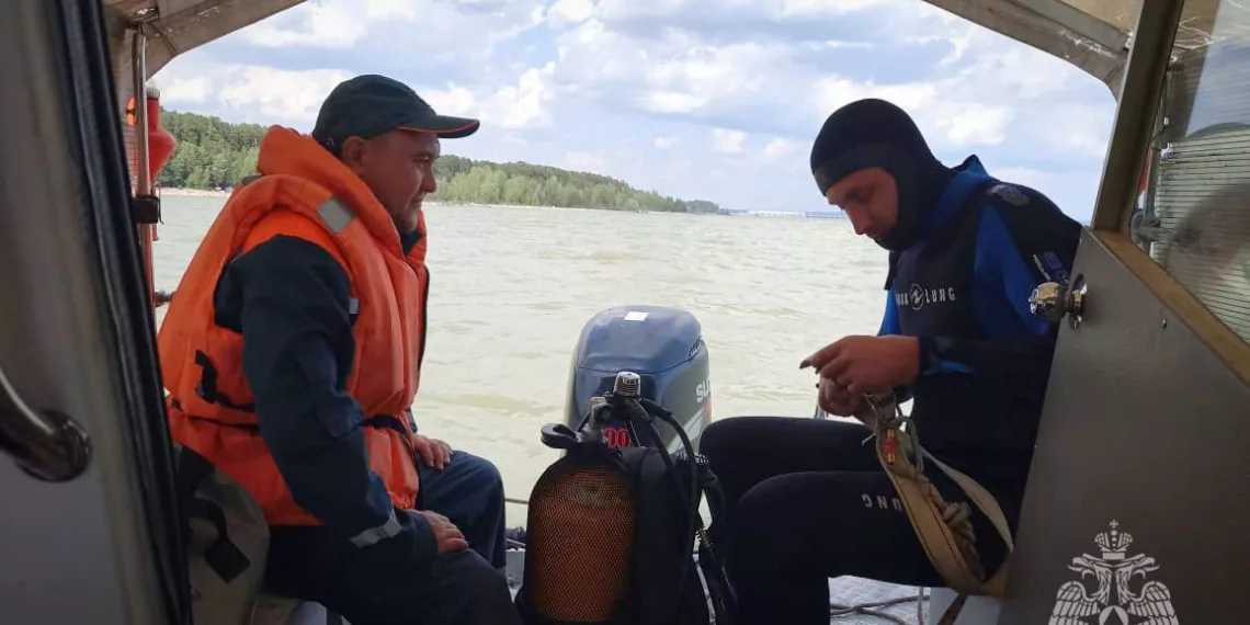 Спасатели нашли тело упавшего с гидроцикла новосибирца