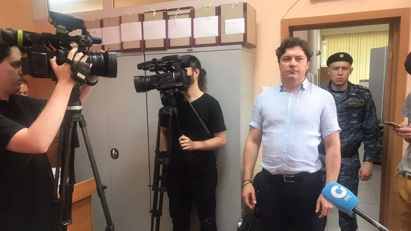 Вице-мэр Новосибирска Скатов признан виновным в клевете на депутата Госдумы Савельева