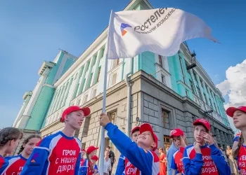 В Новосибирске «Ростелеком» поддержал патриотический проект «Поезд Героев»