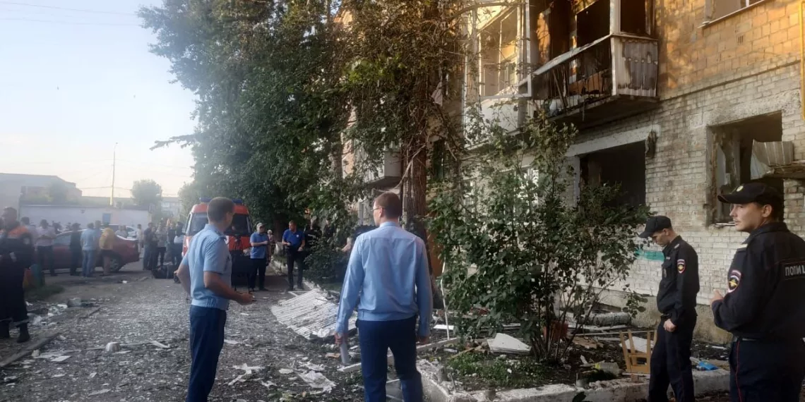 В Красноярском крае из-за взрыва бытового газа в жилом доме пострадало 11 человек