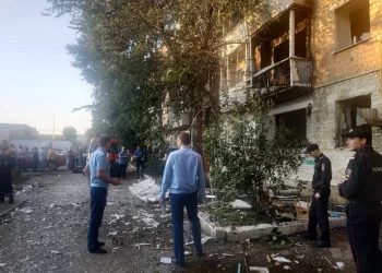 В Красноярском крае из-за взрыва бытового газа в жилом доме пострадало 11 человек