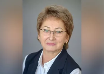 Депутата и завотделением куйбышевского техникума арестовали по обвинению во взяточничестве