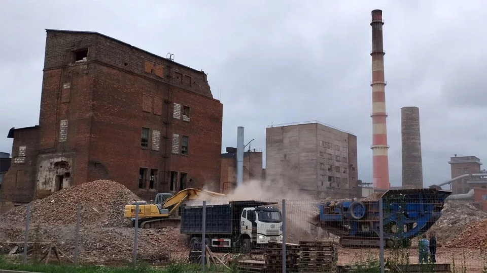 Исторические цеха Оловокомбината сносят в Новосибирске