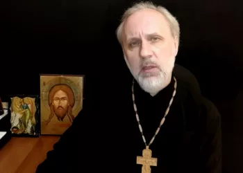 Экс-батюшке из Новосибирска дали три года колонии по статье о фейках про армию