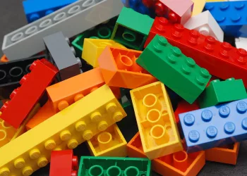 Сибирский вуз закупил конструктор Lego на полмиллиона рублей