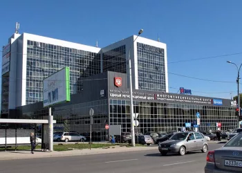 Люди массово отказываются от сбора биометрических данных в России из-за фейка