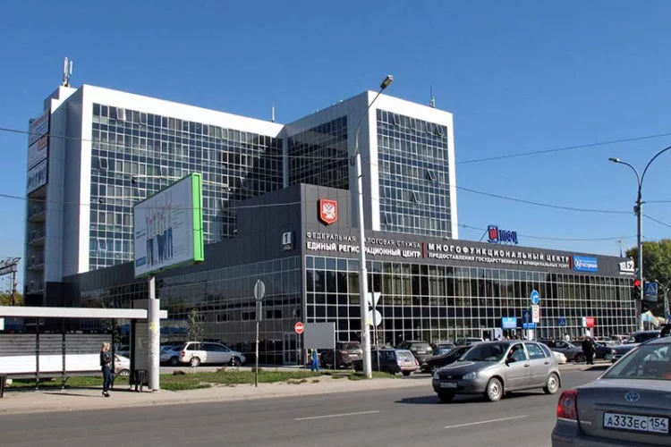 Люди массово отказываются от сбора биометрических данных в России из-за фейка