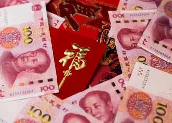 ВТБ: расчеты бизнеса в китайских юанях выросли в шесть раз