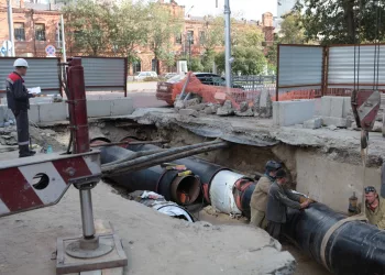 Заканчивается ремонт теплосетей на одной из самых старинных улиц Новосибирска