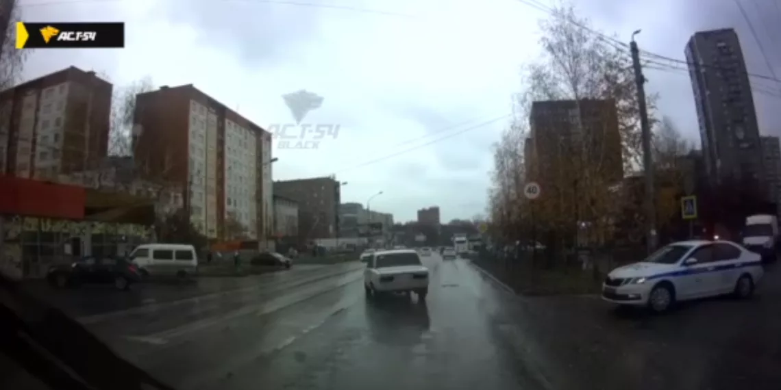 Новосибирец начал утро с погони от четырех экипажей ДПС