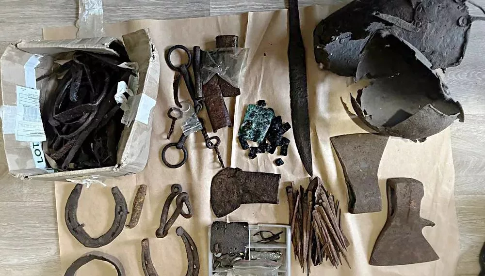 Сибиряк-археолог продавал артефакты на черном рынке